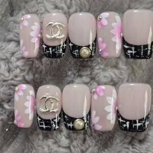 Designer-Inspired Pink Floral French Tip Press-On Nails